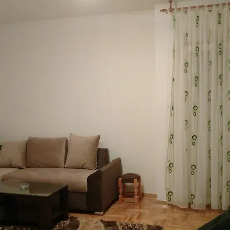 Stambena Zgrada 